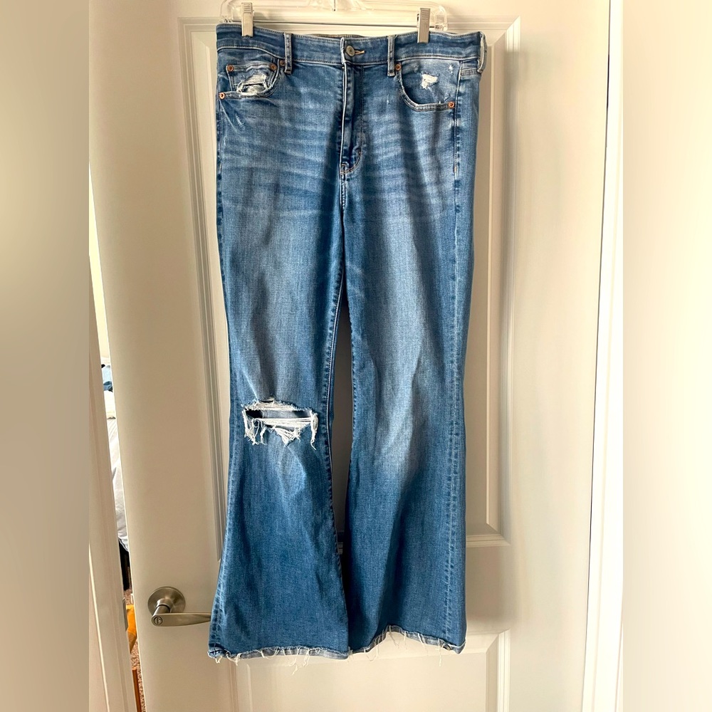 American eagle flare jeans